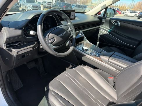 Used 2024 Genesis GV80 2.5T image 20