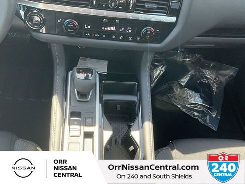 New 2026 Nissan Pathfinder SV image 23