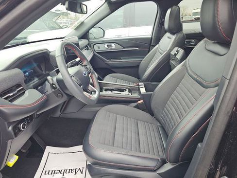 Used 2025 Ford Explorer ST-Line w/ Premium Package image 2