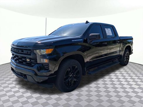 Used 2023 Chevrolet Silverado 1500 Custom RWD image 7