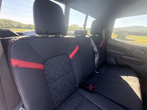 New 2026 Chevrolet Colorado Z71 image 28