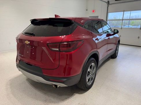 Certified 2025 Chevrolet Blazer LT AWD/4WD image 6