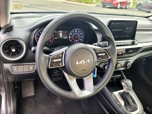 Used 2023 Kia Forte LXS image 11