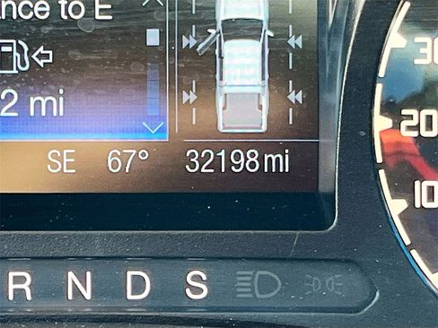 Used 2019 Ford Ranger XLT w/ Equipment Group 301A Mid image 12