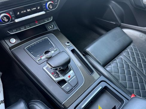 Used 2018 Audi SQ5 Premium Plus w/ Navigation Package AWD/4WD image 21