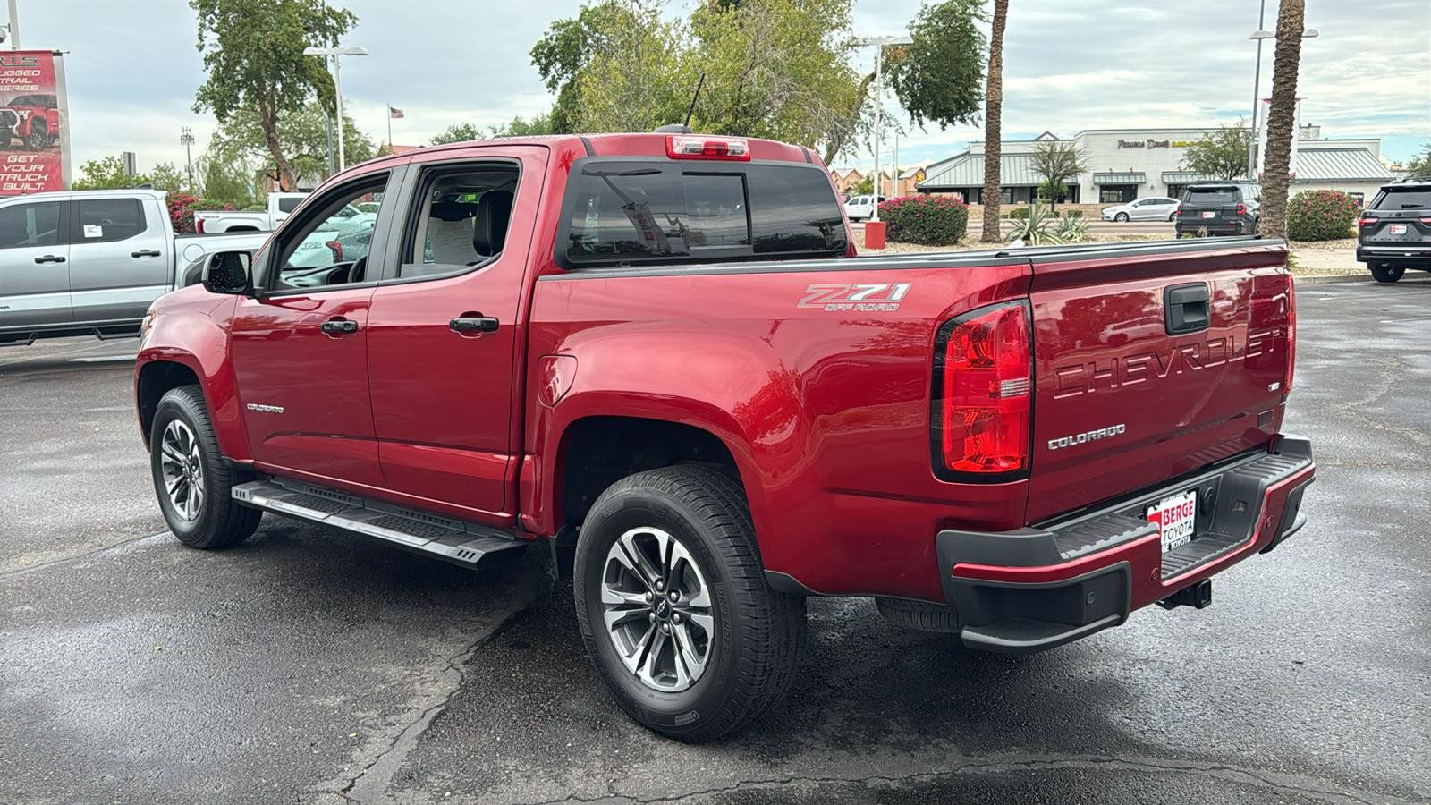 Used 2021 Chevrolet Colorado Z71 AWD/4WD image 6