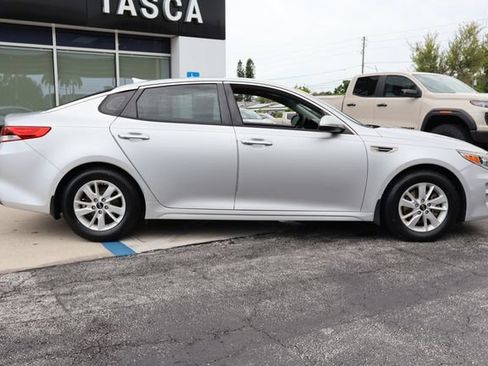 Used 2016 Kia Optima LX FWD image 8