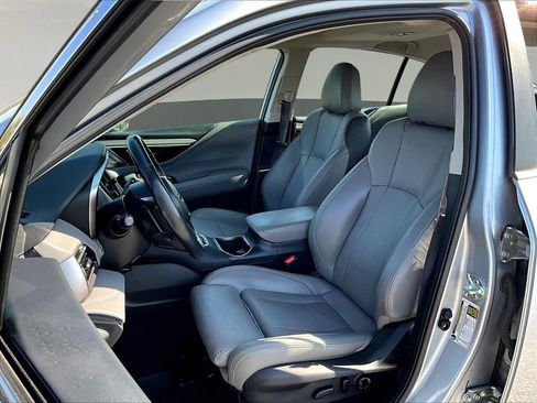 Used 2022 Subaru Legacy Limited w/ Popular Package #3 AWD/4WD image 24