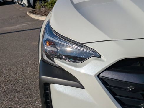 Certified 2025 Subaru Outback Premium w/ Popular Package #1A image 10