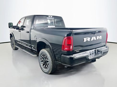 New 2025 RAM 2500 Limited w/ Towing Technology Group image 5