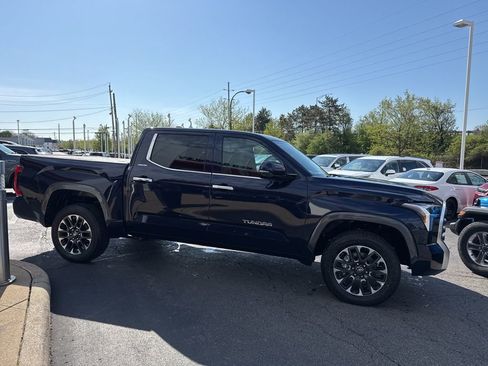 New 2026 Toyota Tundra Limited AWD/4WD image 7