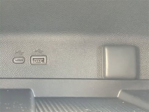 New 2025 Chevrolet Traverse LT w/ Enhanced Driving Package image 22