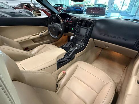 Used 2012 Chevrolet Corvette Grand Sport w/ 2LT Preferred Equipment Group RWD image 31