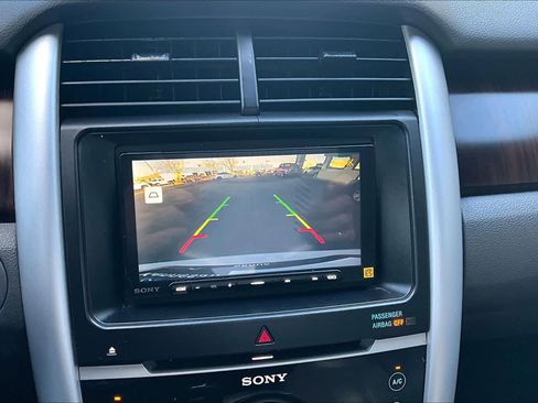 Used 2014 Ford Edge Limited w/ Driver Entry Package image 27