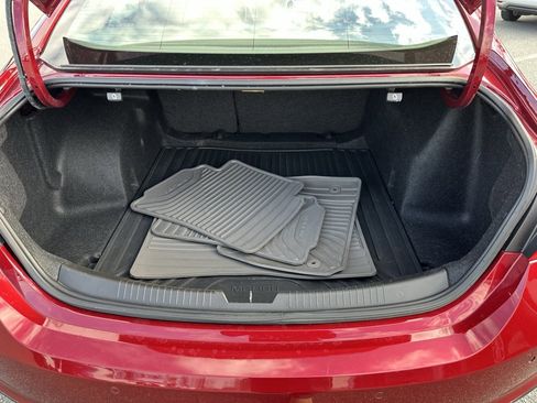 Used 2017 Chevrolet Malibu LT w/ Driver Confidence Package image 36