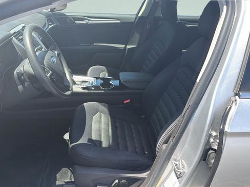 Used 2014 Ford Fusion SE FWD image 36