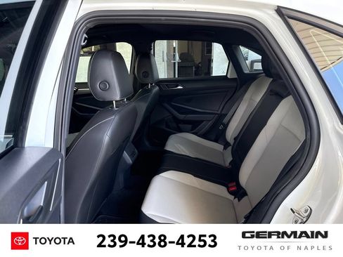 Used 2020 Volkswagen Jetta R-Line w/ R-Line Cold Weather Package FWD image 13