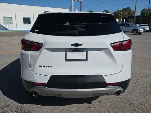 Used 2021 Chevrolet Blazer LT w/ Redline Edition FWD image 3