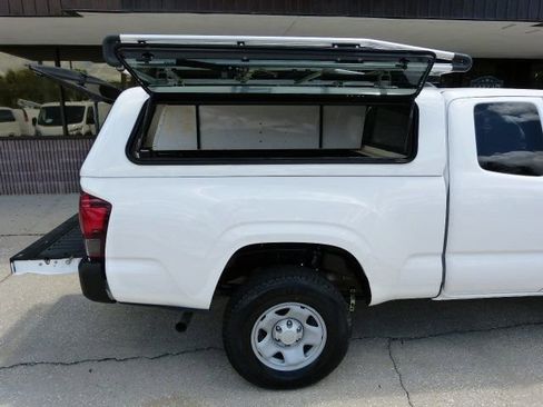 Used 2022 Toyota Tacoma SR RWD image 20
