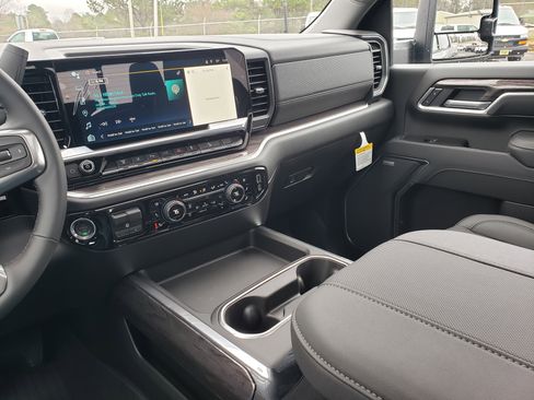 New 2026 Chevrolet Silverado 3500 LTZ w/ LTZ Plus Package image 22