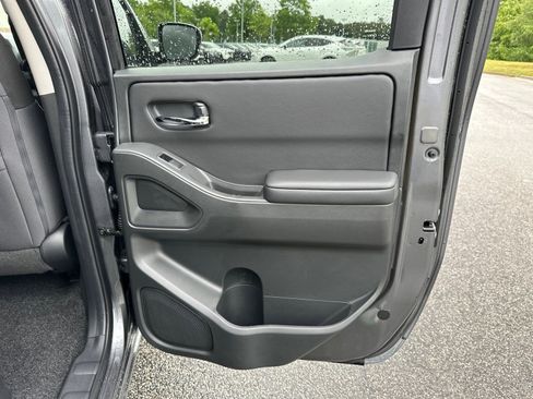 New 2026 Nissan Frontier SV w/ Tow Package RWD image 14