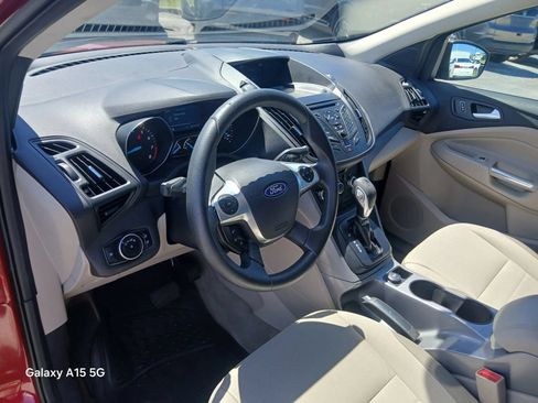 Used 2015 Ford Escape SE AWD/4WD image 7