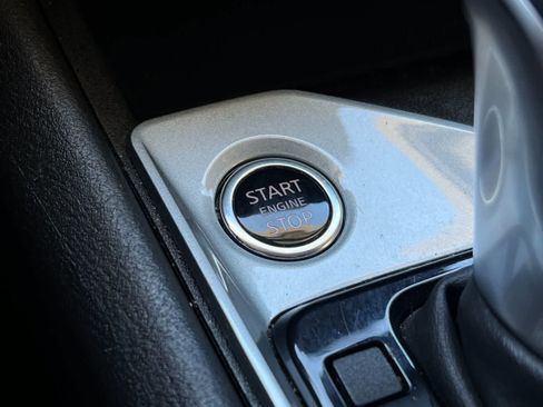 Used 2025 Nissan Altima 2.5 SV FWD image 22