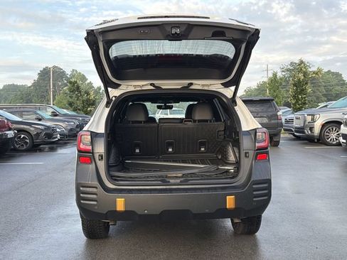 Used 2025 Subaru Outback Wilderness AWD/4WD image 14