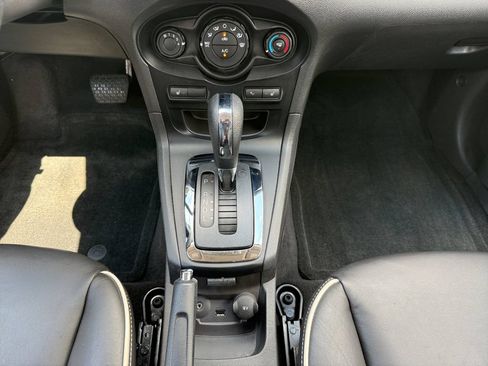 Used 2011 Ford Fiesta SES w/ 301A Rapid Spec Order Code FWD image 16
