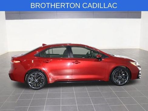 Used 2024 Toyota Corolla SE w/ SE Package image 8