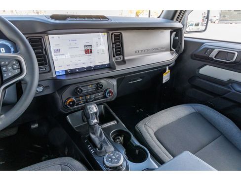 New 2026 Ford Bronco 2-Door AWD/4WD image 20