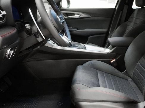 Used 2024 Dodge Hornet R/T image 12