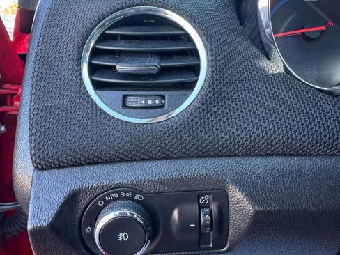 Used 2016 Chevrolet Cruze LT w/ Sun And Sound Package FWD image 14