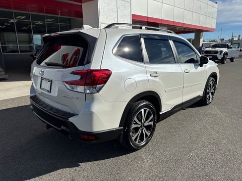Used 2020 Subaru Forester Limited w/ Popular Package #3 AWD/4WD image 5
