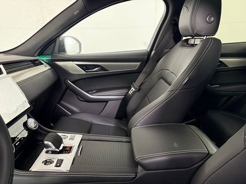 Used 2025 Jaguar F-PACE R-Dynamic S image 14