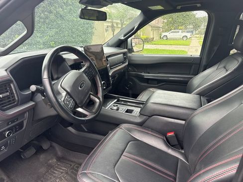 Used 2024 Ford Expedition Max Limited RWD image 5