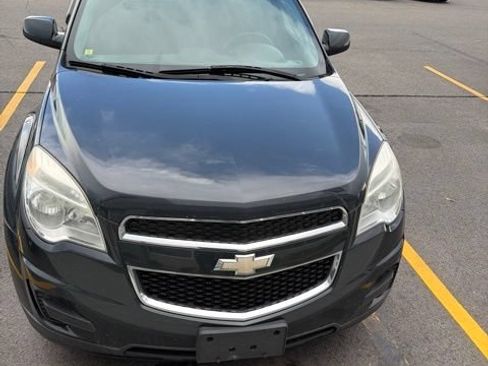 Used 2014 Chevrolet Equinox LT w/ Driver Convenience Package AWD/4WD image 2
