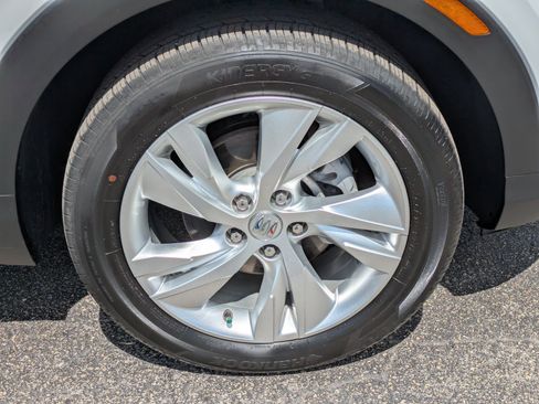 Used 2024 Buick Encore GX Preferred FWD image 9