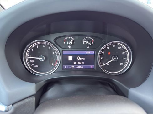 Used 2023 Buick Enclave Essence w/ Experience Buick Package image 24