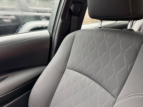 Used 2024 Toyota Corolla LE image 21