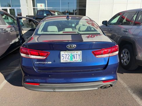 Used 2018 Kia Optima LX FWD image 1