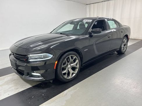 Used 2016 Dodge Charger R/T RWD image 5