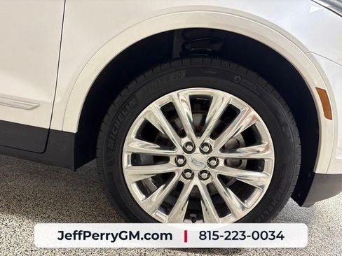 Used 2019 Cadillac XT5 Luxury AWD/4WD image 35