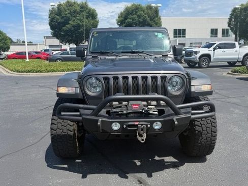 Used 2021 Jeep Wrangler Unlimited Rubicon AWD/4WD image 9