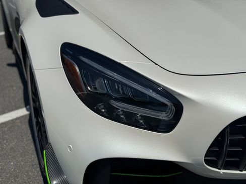 Used 2020 Mercedes-Benz AMG GT R image 18