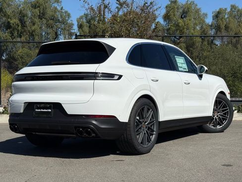 New 2026 Porsche Cayenne S AWD/4WD image 7