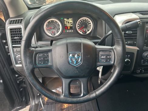 Used 2018 RAM 2500 Big Horn image 16