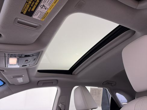 Used 2019 Lexus RX 350 AWD w/ Navigation Package image 17