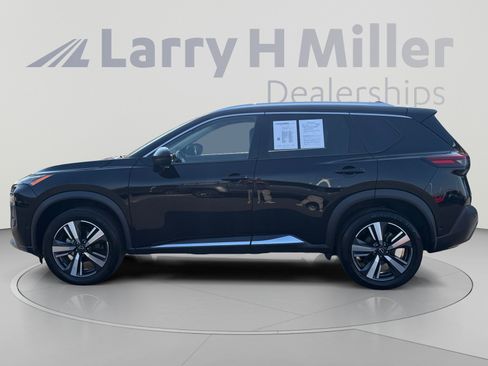 Used 2023 Nissan Rogue SL w/ SL Premium Package AWD/4WD image 2