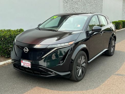 Certified 2024 Nissan Ariya AWD image 2